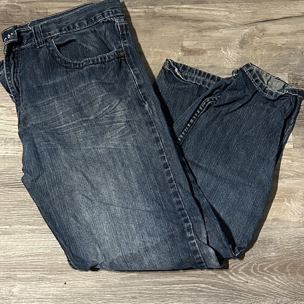 Flypaper Men's Dark Blue Relaxed Jeans